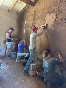 Eco Caminhos Bioconstruccion y aglofloresta